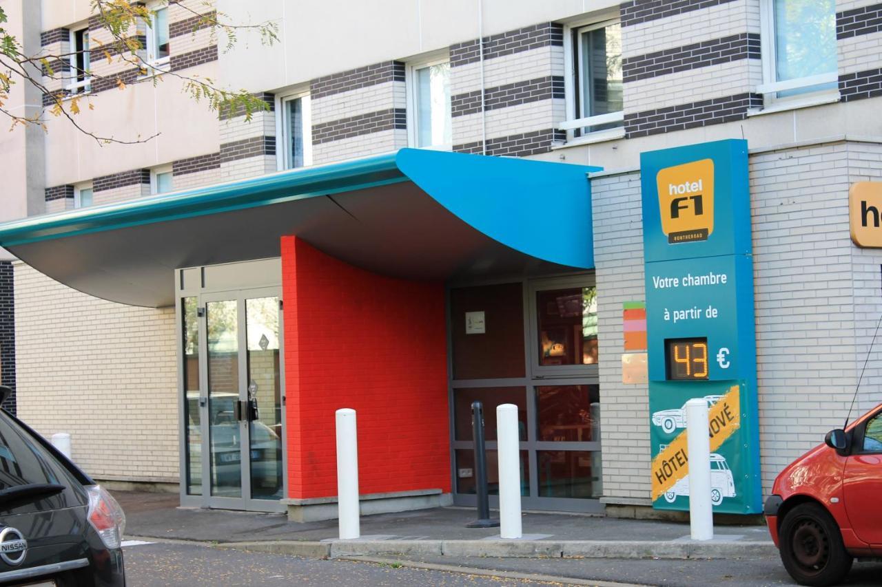 热讷维耶阿斯尔f1酒店 外观 照片